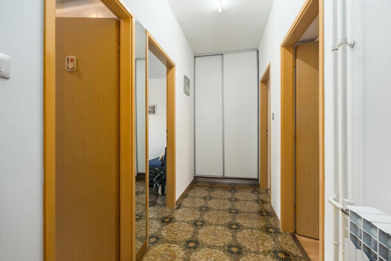 Apartments Maria Porec Esterno foto