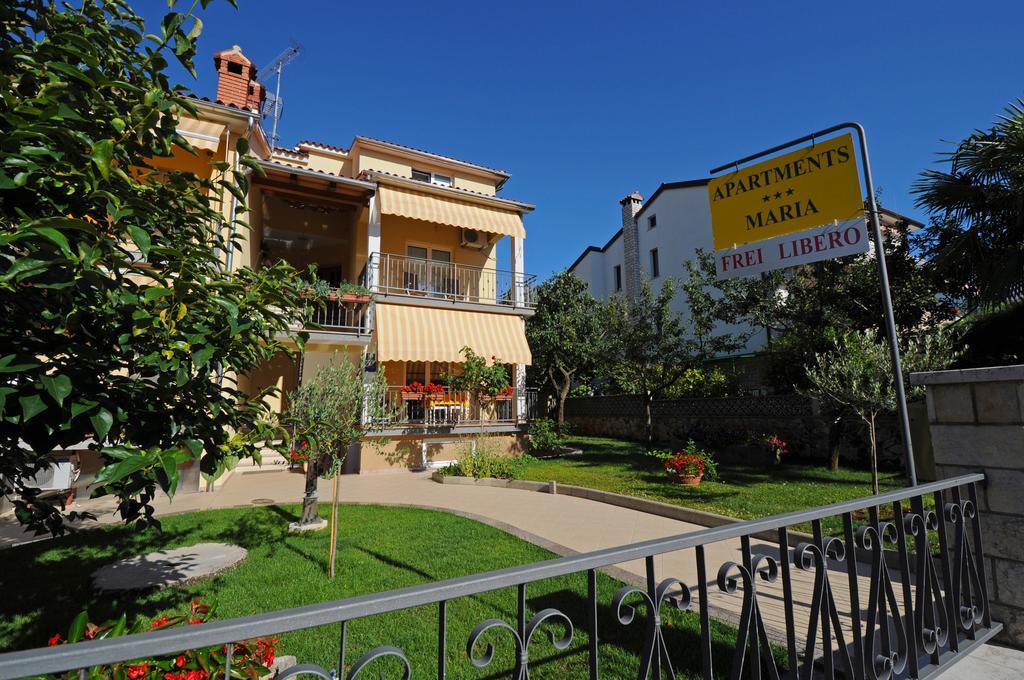 Apartments Maria Porec Esterno foto